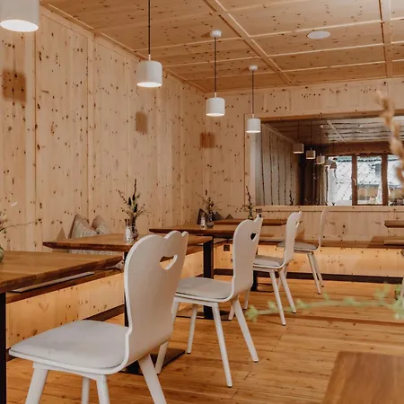 Ferienalm Panorama Hotel 4*