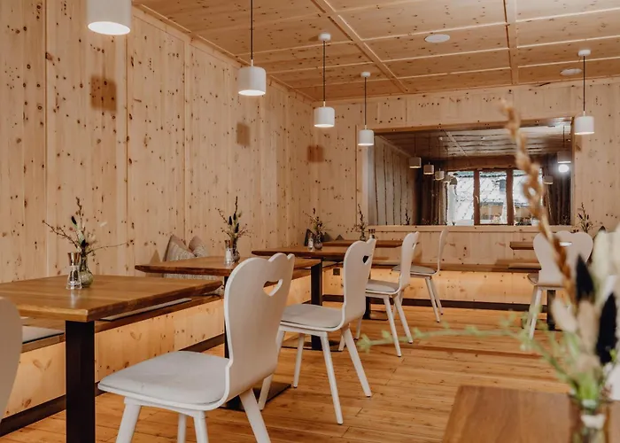 Ferienalm Panorama Hotel 4*